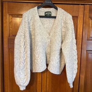 Women's Gray Cable Knit Sweater